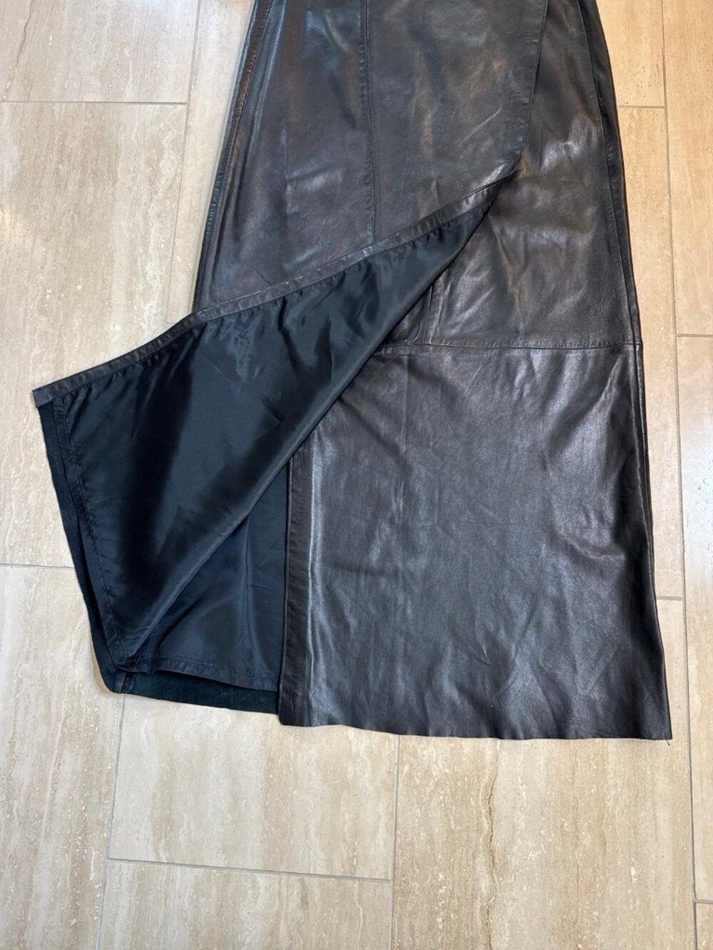 Banana Republic Vintage Black Leather Maxi Wrap Skirt, sz 12 - Picture 3 of 12
